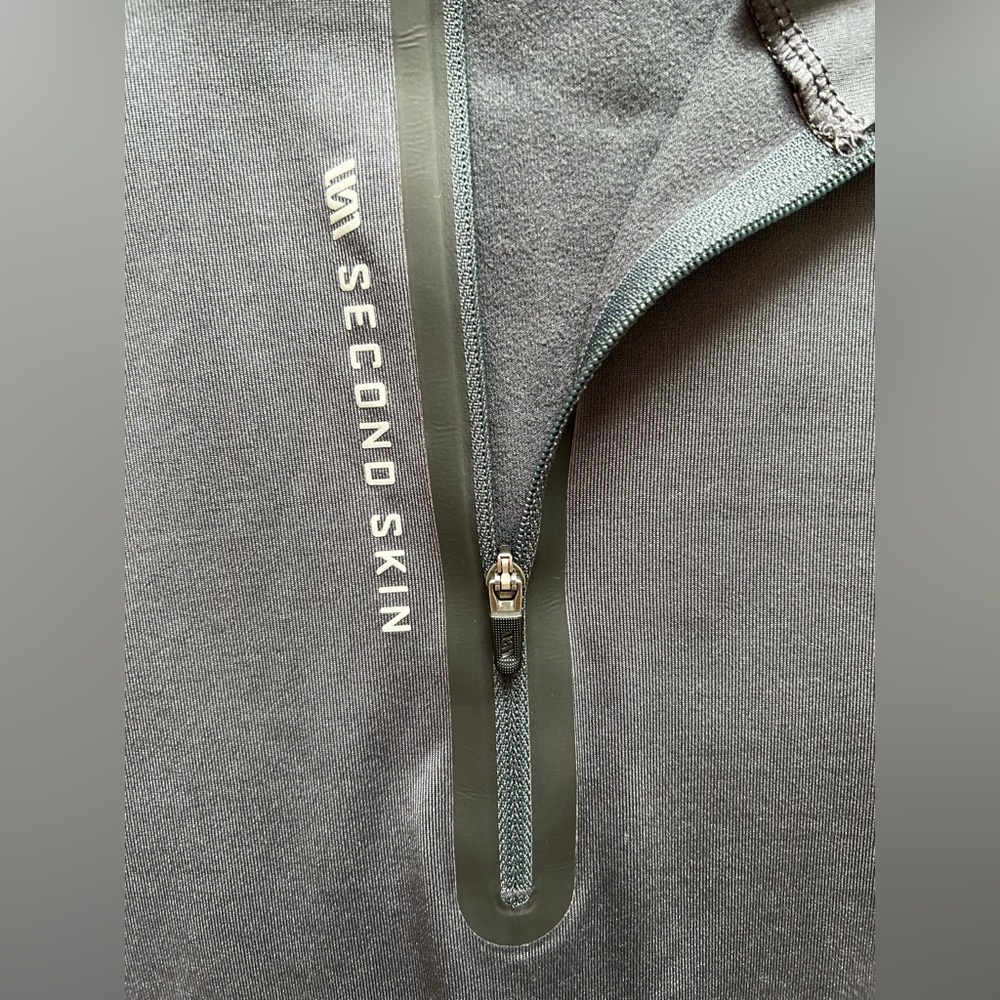 Second Skin compression Gray and Orange workout T… - image 2